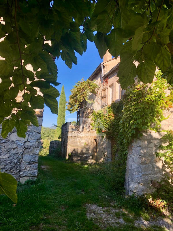 Demeure - 420 m² - 10 pièces