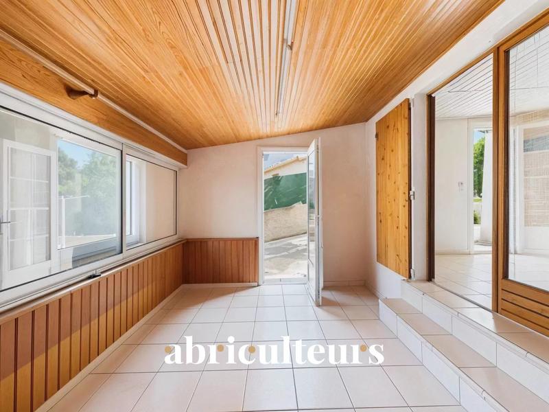 Maison - 94 m² - 5 pièces