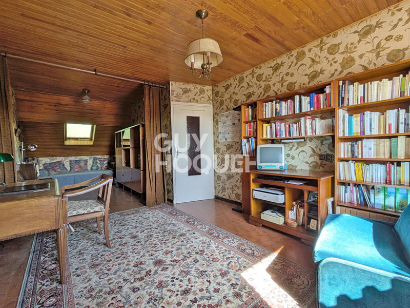 Maison - 180 m² - 6 pièces