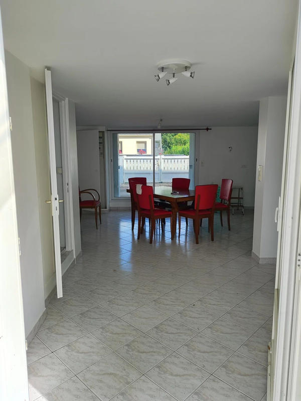 Maison traditionnelle - 123 m² - 6 pièces