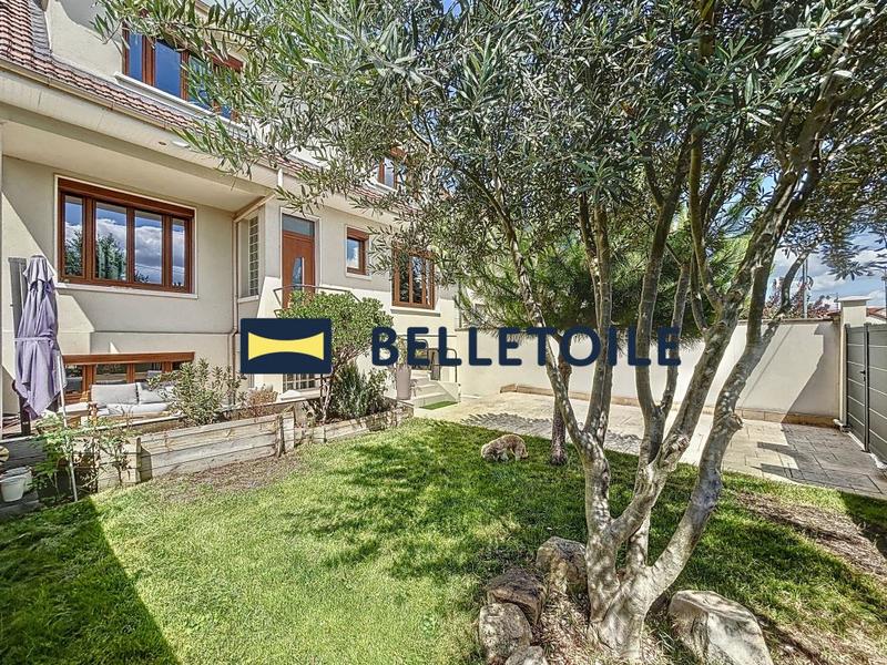 Maison - 140 m² - 6 pièces