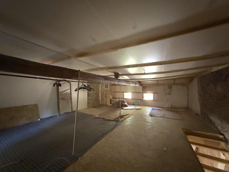 Maison - 231 m² - 6 pièces