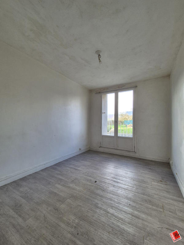 Appartement - 65 m² - 4 pièces