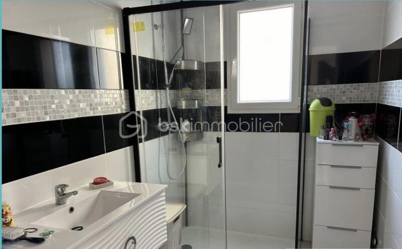 Maison de village - 114 m² - 5 pièces