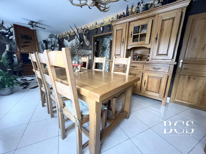 Maison - 88 m² - 6 pièces