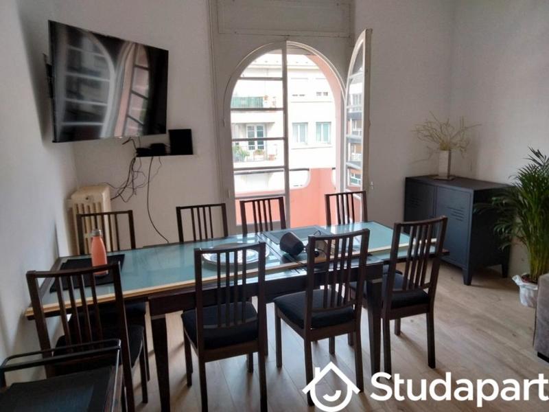 Chambre - 14 m² - 1 pièce