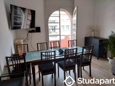 Chambre - 14 m² - 1 pièce