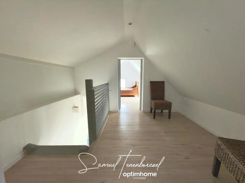 Propriété - 330 m² - 6 pièces