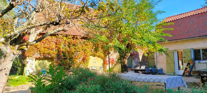 Maison - 207 m² - 7 pièces