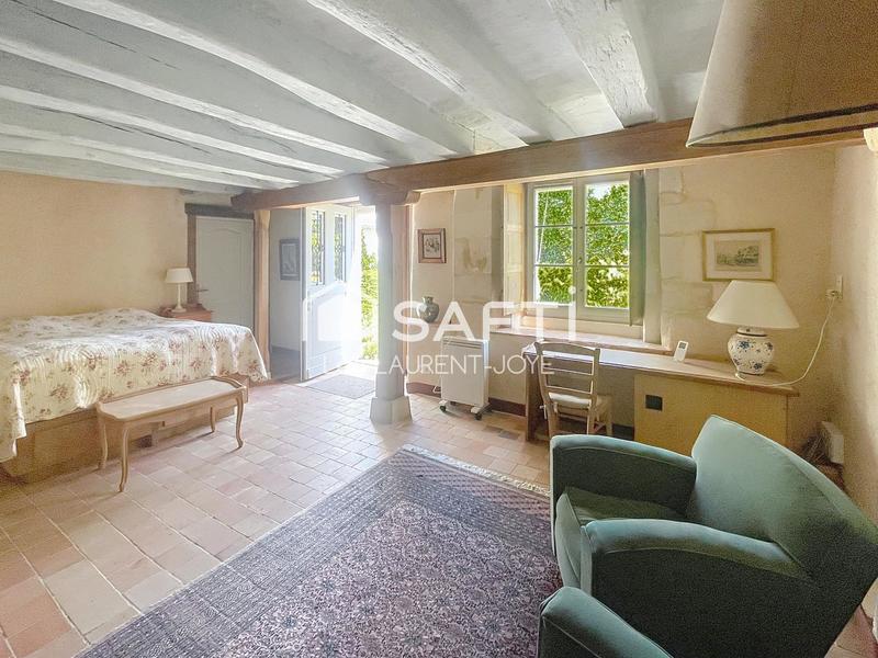 Maison - 430 m² - 9 pièces