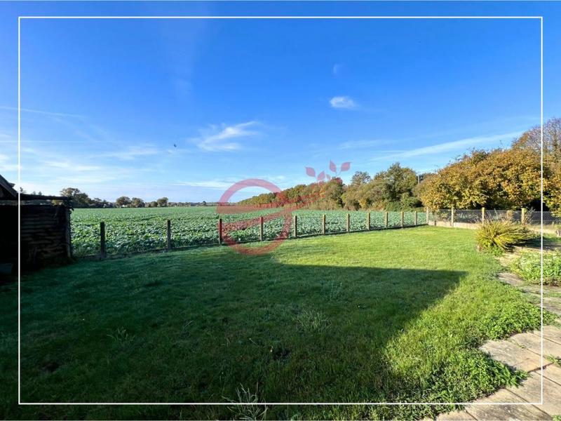 Maison - 188 m² - 9 pièces