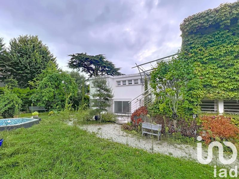 Maison - 189 m² - 6 pièces