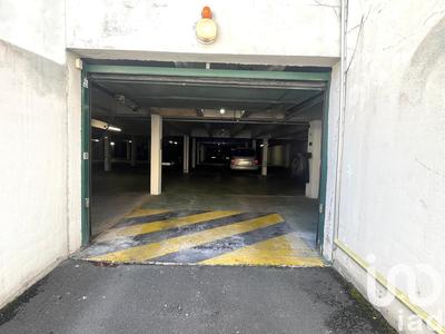 Parking - 60 m²