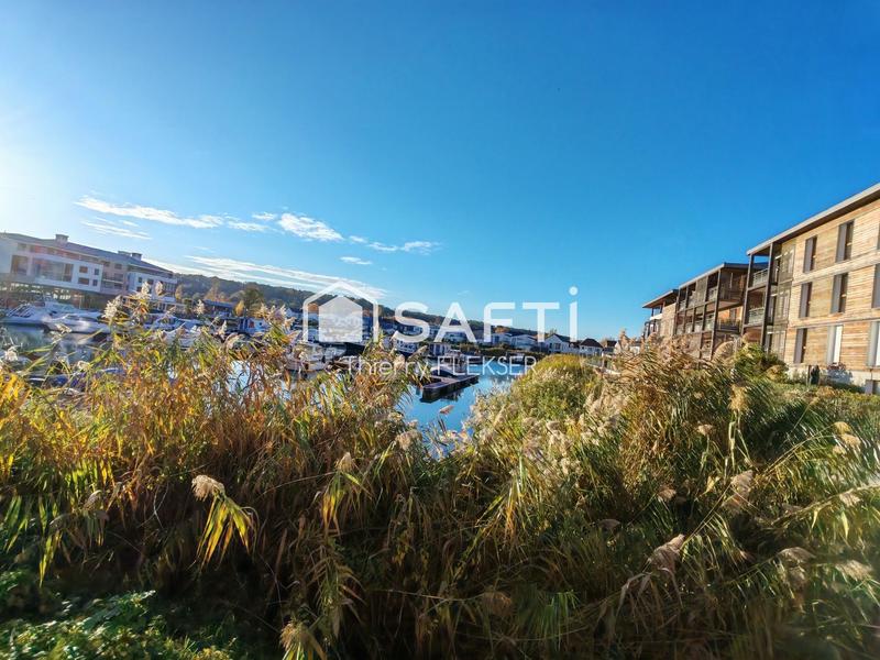 Appartement - 100 m² - 5 pièces