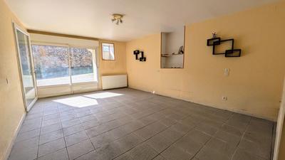 Maison en pierre - 170 m² - 6 pièces