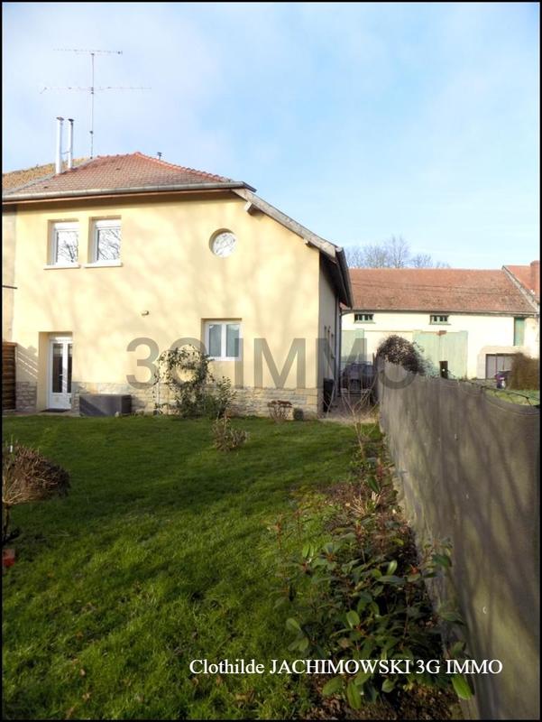 Maison - 111 m² - 6 pièces