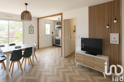 Maison - 84 m² - 4 pièces