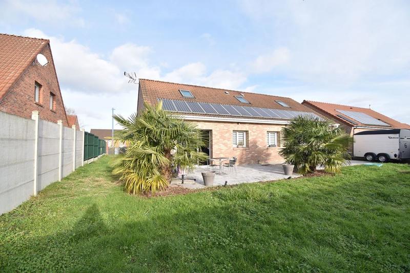 Maison - 136 m² - 5 pièces