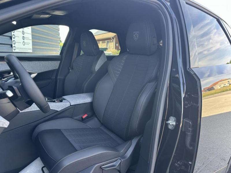 Peugeot 3008 III 1.2 Hybrid 145 E-Dcs6 Gt