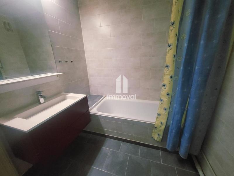 Appartement - 82 m² - 3 pièces