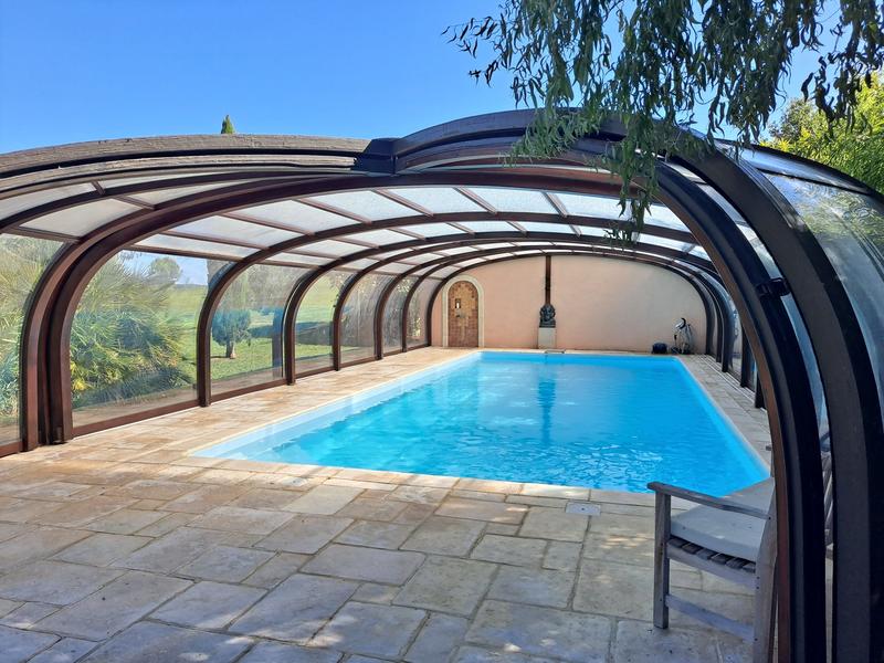 Maison - 297 m² - 7 pièces