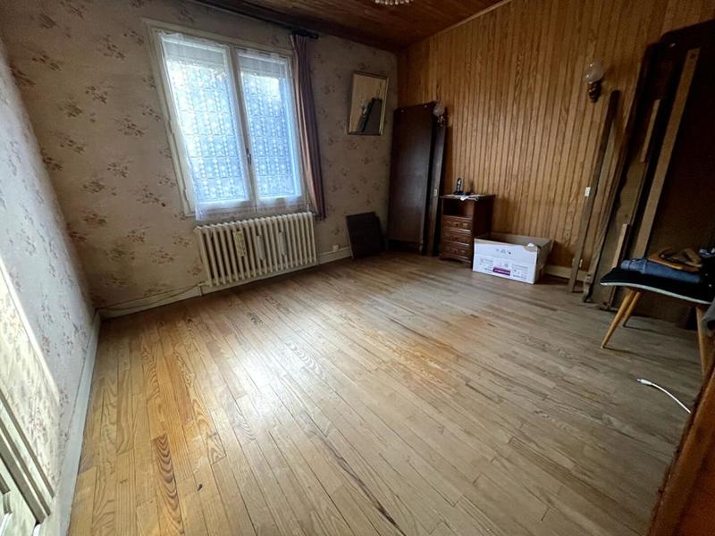 Maison - 85 m² - 5 pièces