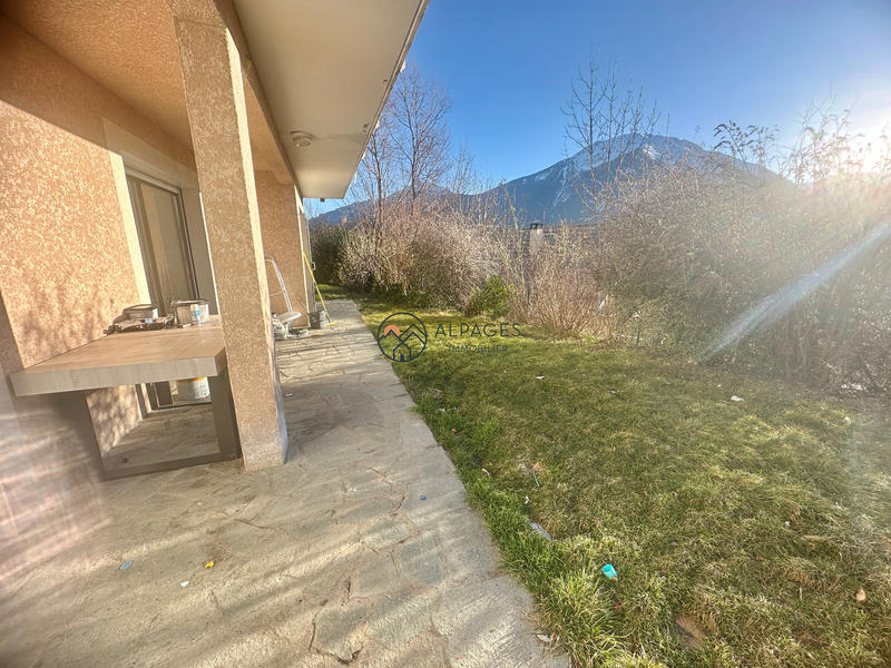 Châlet - 225 m² - 9 pièces