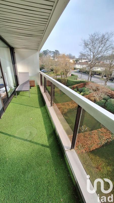 Appartement - 100 m² - 5 pièces