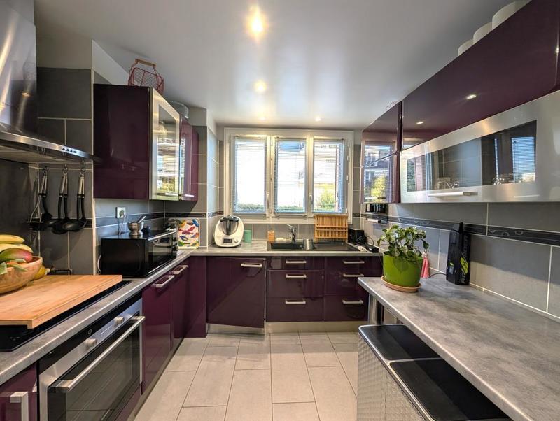 Appartement ancien - 70 m² - 3 pièces