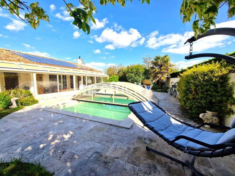 Maison - 123 m² - 6 pièces