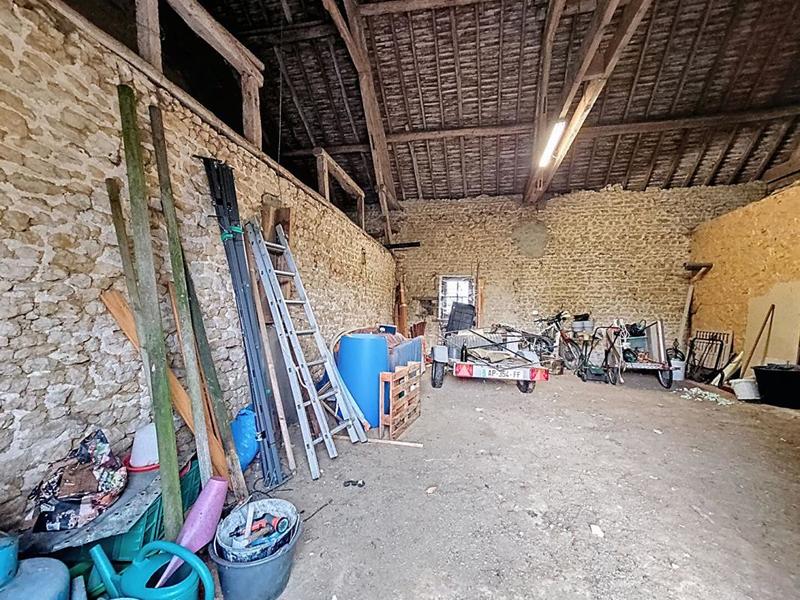 Maison - 200 m² - 9 pièces