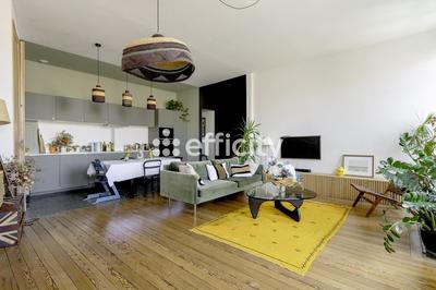 Appartement - 93 m² - 4 pièces