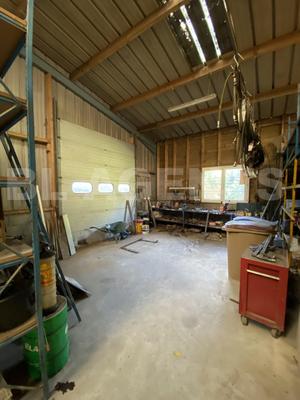 Parking / Garage - 384 m²