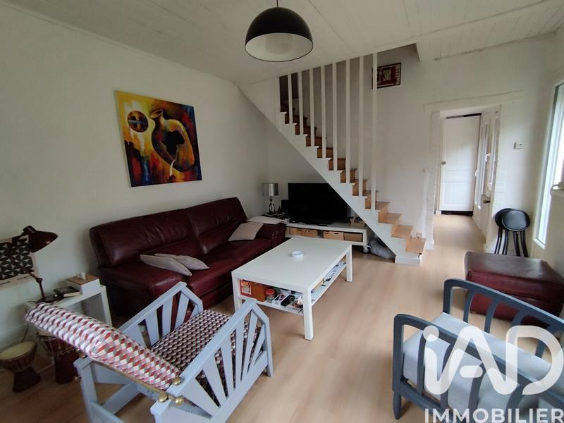 Maison - 99 m² - 5 pièces