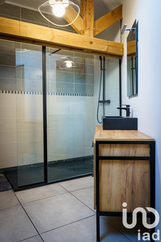 Maison de village - 280 m² - 7 pièces