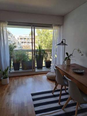 Appartement - 82 m² - 3 pièces