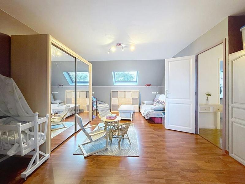 Maison - 120 m² - 6 pièces