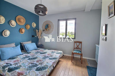 Maison contemporaine - 156 m² - 7 pièces