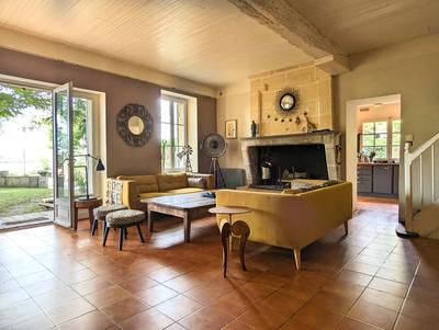 Maison - 160 m² - 6 pièces