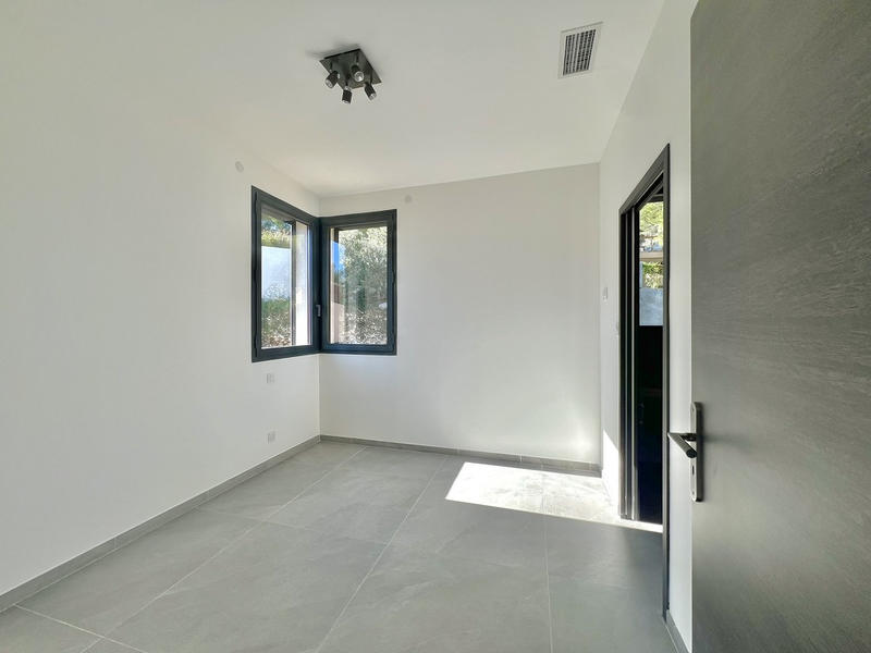 Villa - 128 m² - 4 pièces