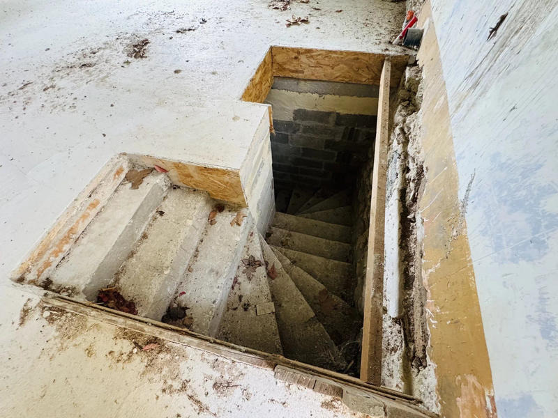 Maison traditionnelle - 251 m² - 5 pièces