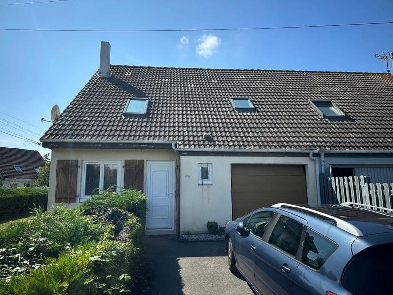Maison - 93 m² - 4 pièces