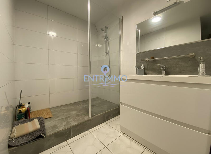 Appartement - 101 m² - 4 pièces