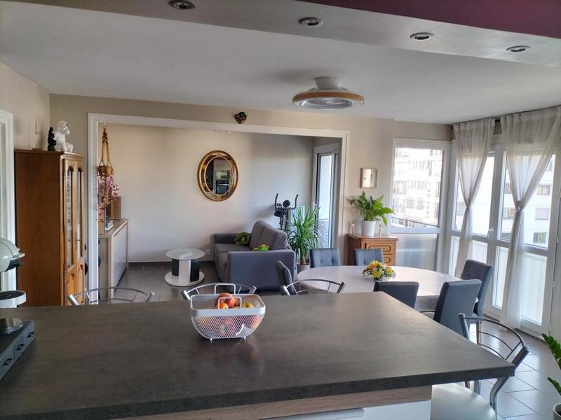 Appartement - 101 m² - 5 pièces