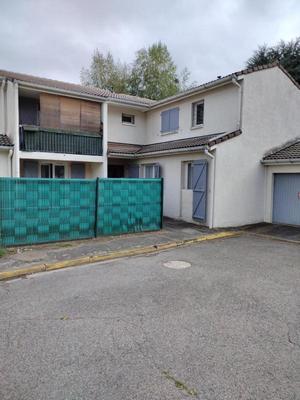 Appartement ancien - 70 m² - 3 pièces