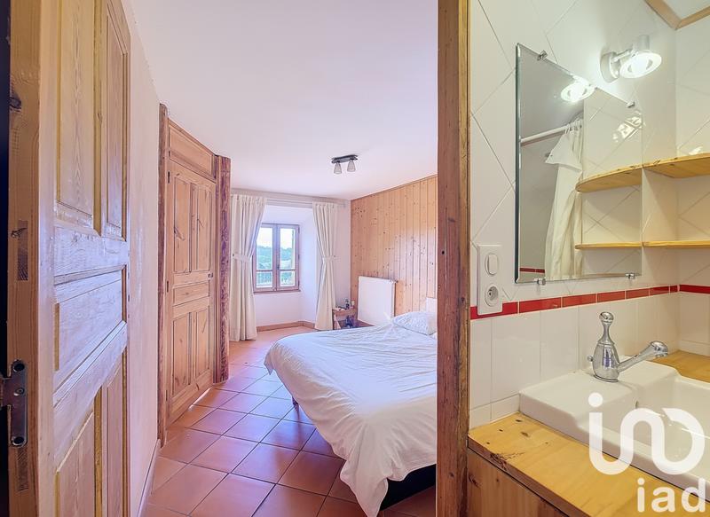 Maison - 188 m² - 8 pièces