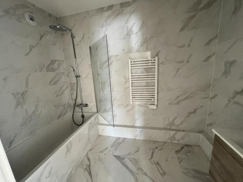 Appartement - 111 m² - 5 pièces