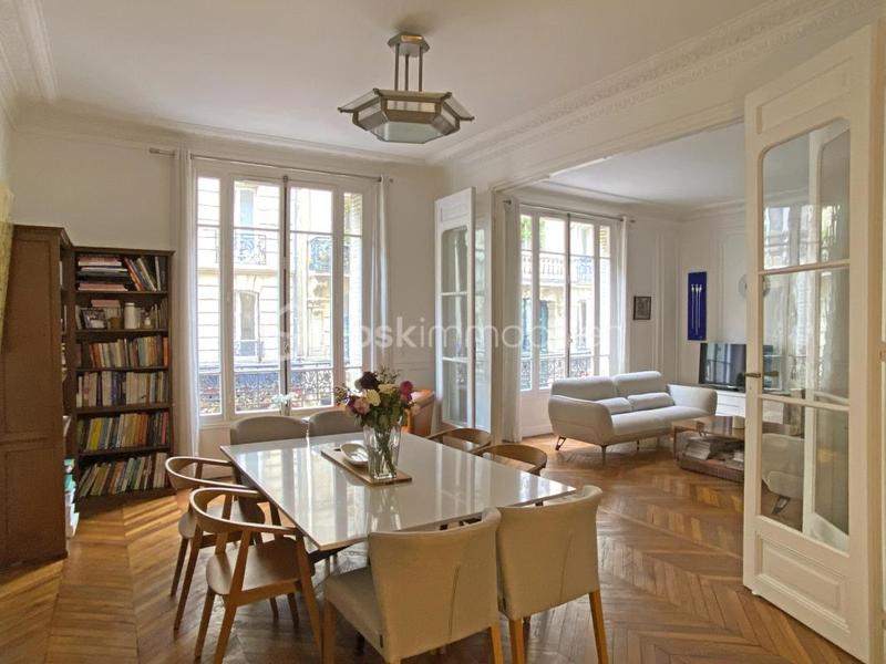 Appartement - 164 m² - 6 pièces