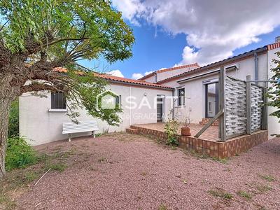 Maison - 169 m² - 7 pièces