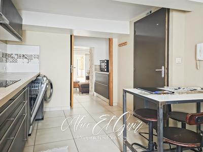 Immeuble - 170 m² - 7 pièces